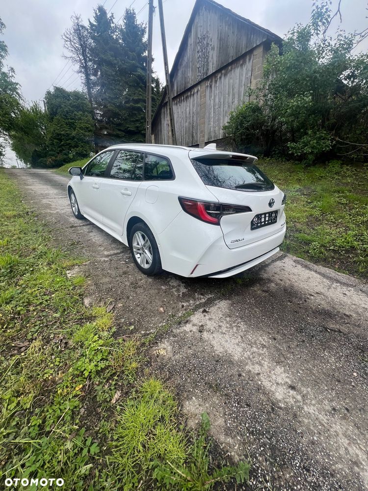 Toyota Corolla 1.8 Hybrid GPF Comfort - 11