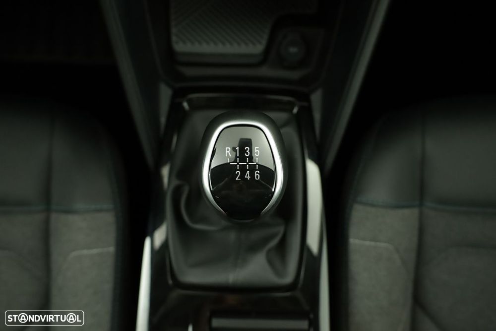 Citroën C4 1.2 PureTech Plus - 14