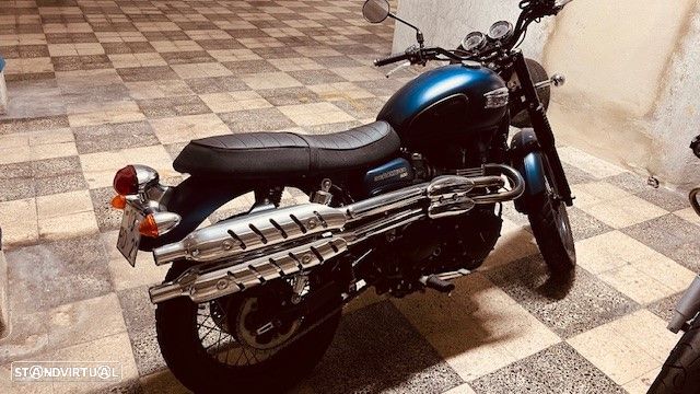 Triumph Scrambler - 4