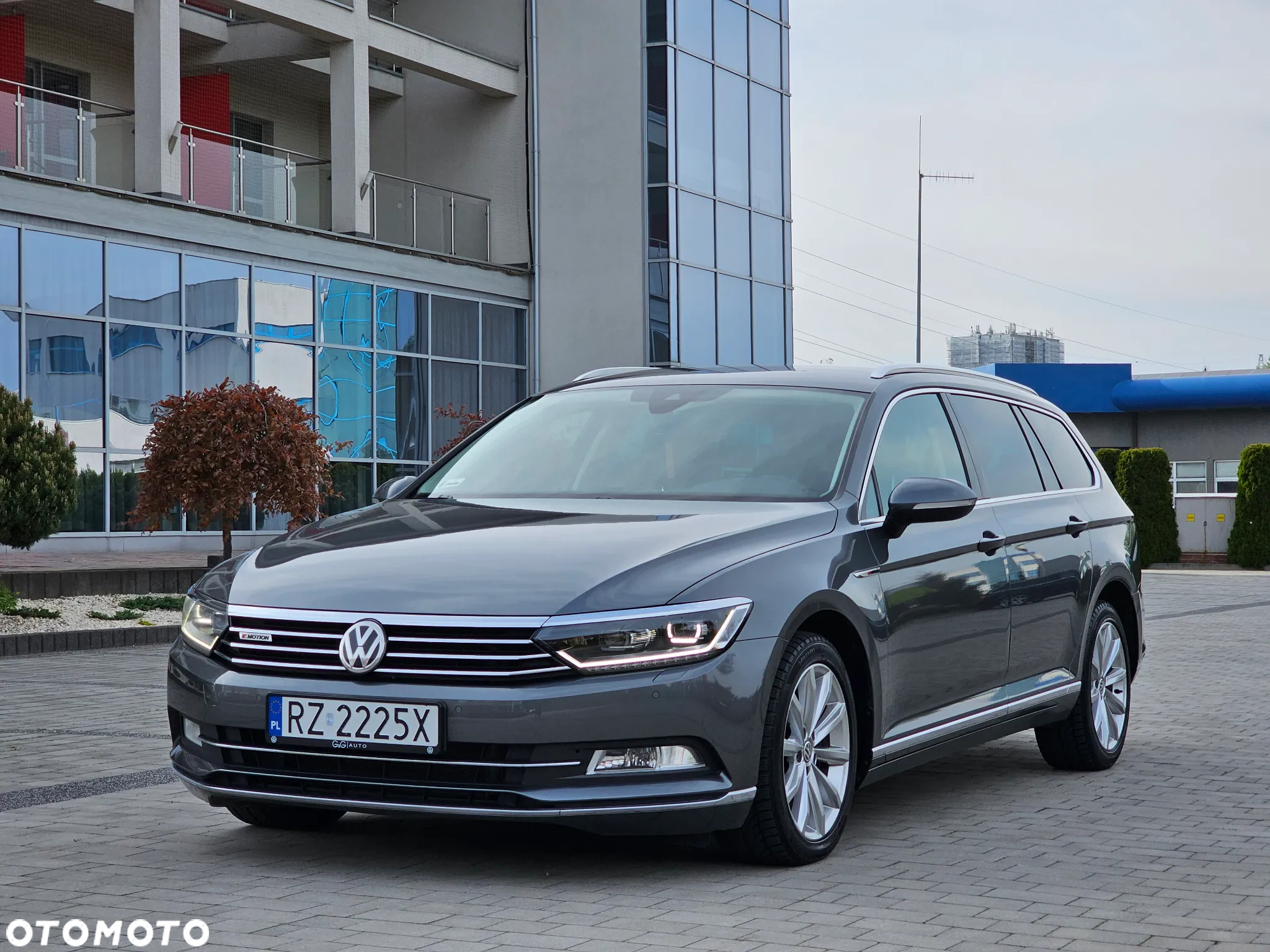 Volkswagen Passat 2.0 TDI BMT 4Mot Highline DSG - 17