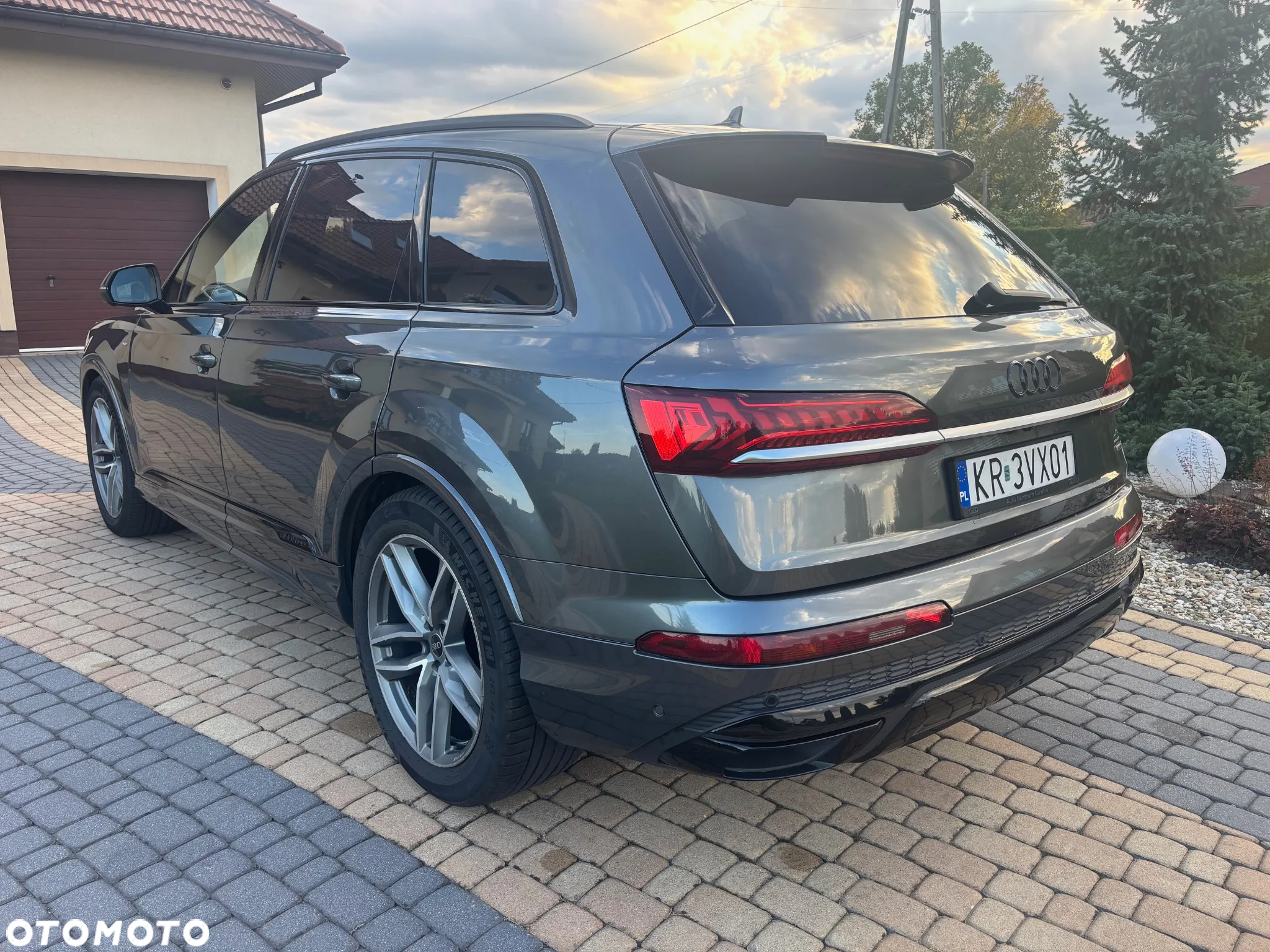 Audi Q7 - 7