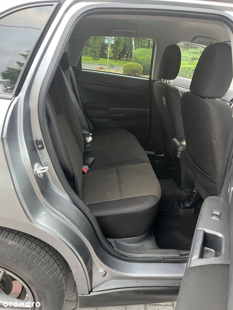 Mitsubishi ASX 1.6 Inform - 19