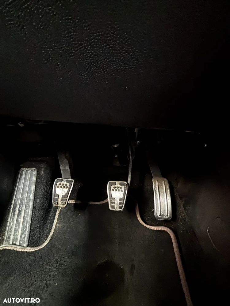 Ford Fiesta 1.0 EcoBoost ST Line - 30