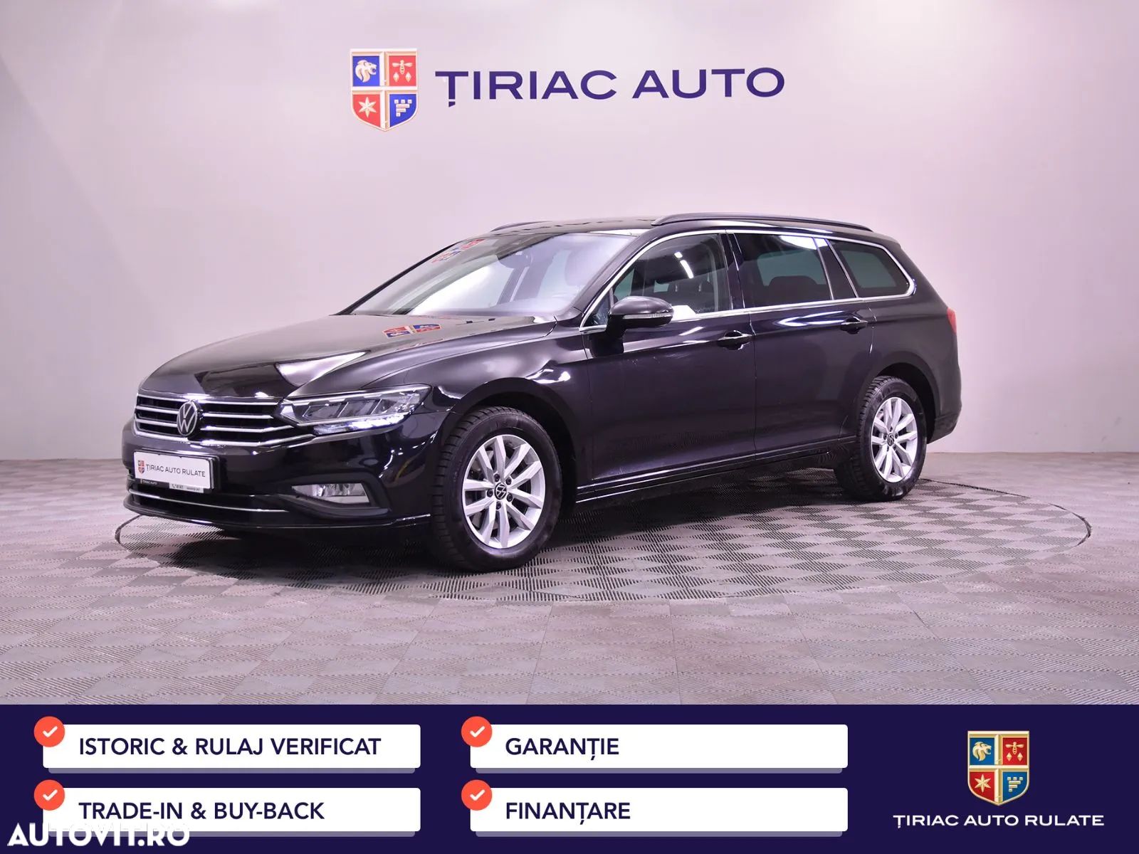 Volkswagen Passat - 1