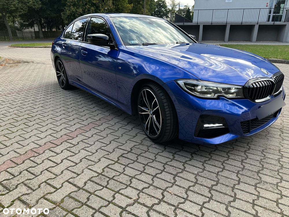 BMW Seria 3 320d xDrive M Sport Shadow sport - 4