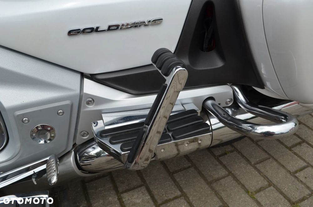 Honda GL - 36