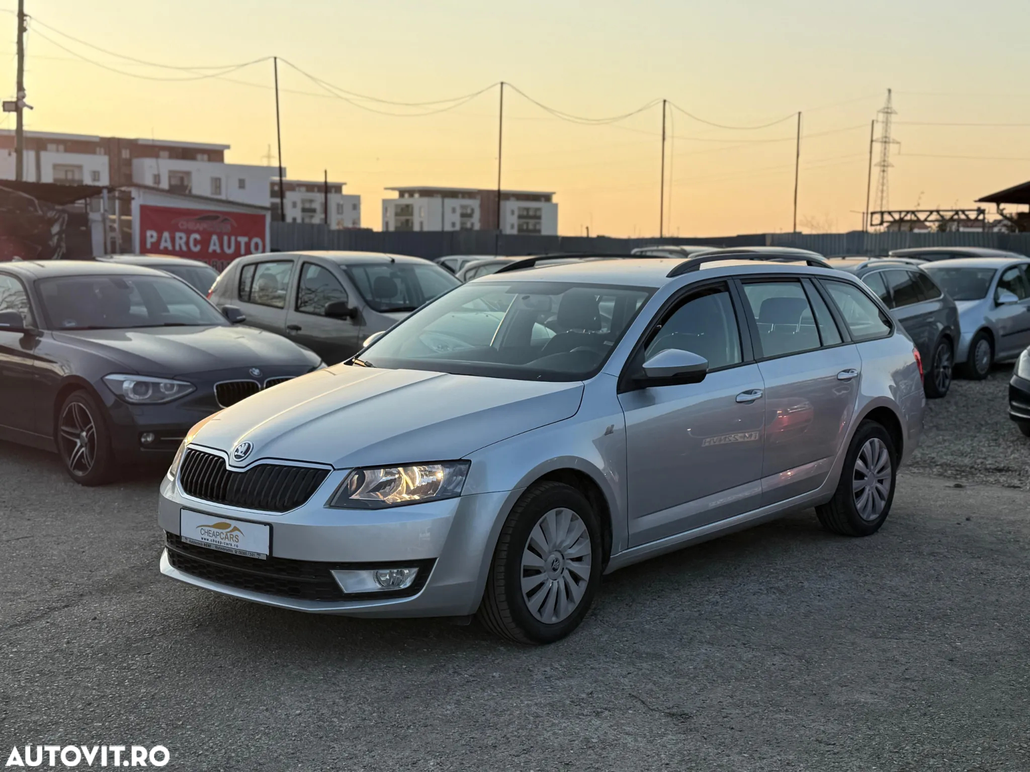 Skoda Octavia Combi Diesel 1.6 TDI Ambition - 13