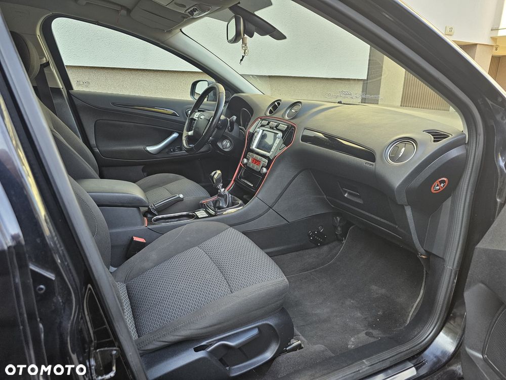 Ford Mondeo - 5