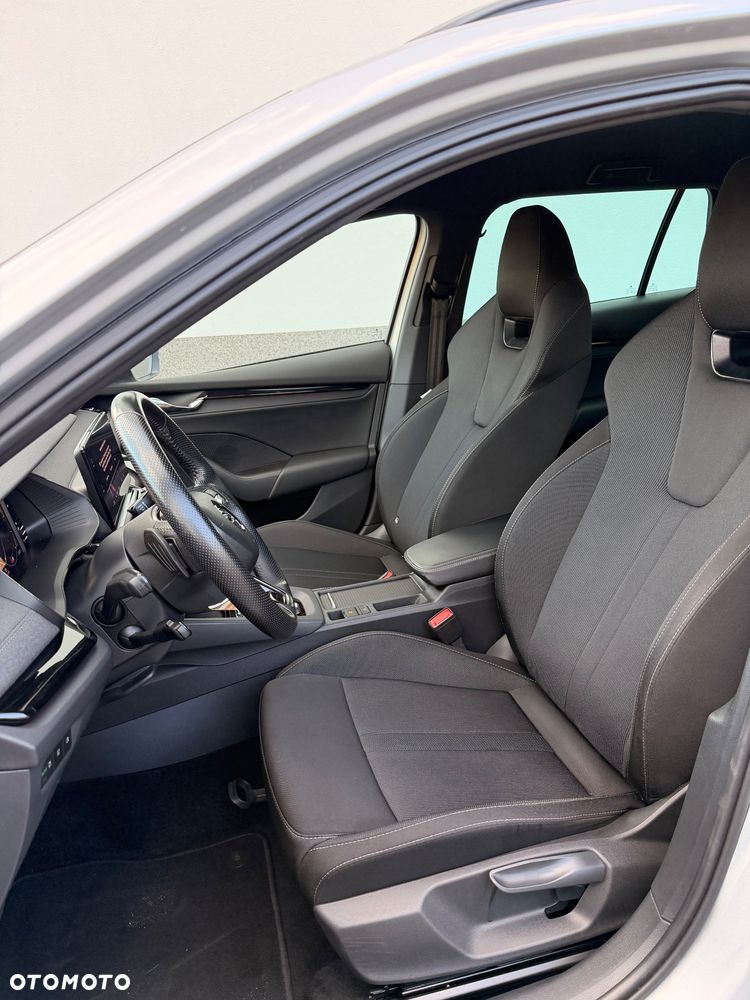 Skoda Octavia 2.0 TDI 4x4 Sportline DSG - 18