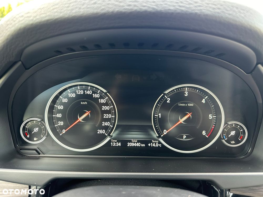 BMW X5 2017 photo 2