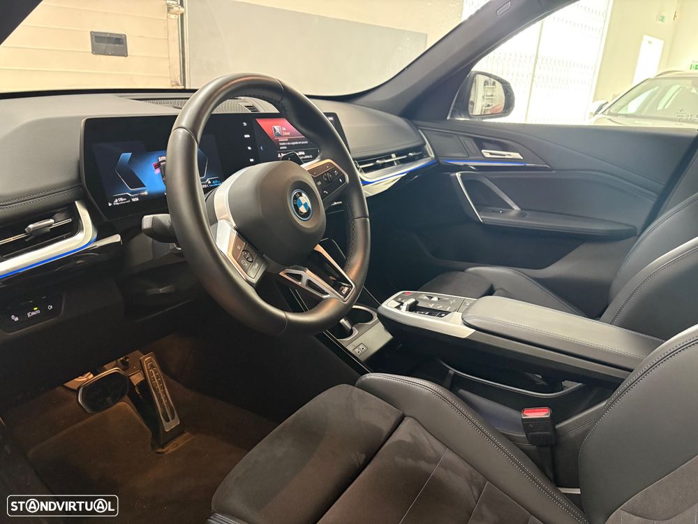 BMW X1 xDrive25e Pack Desportivo M - 12