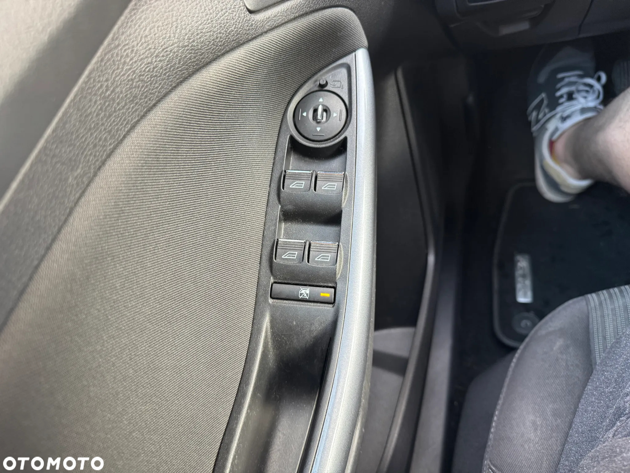 Ford Focus 1.0 EcoBoost Start-Stopp-System Titanium - 10