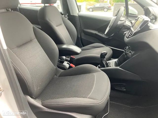 Peugeot 208 1.6 BlueHDi Active - 32