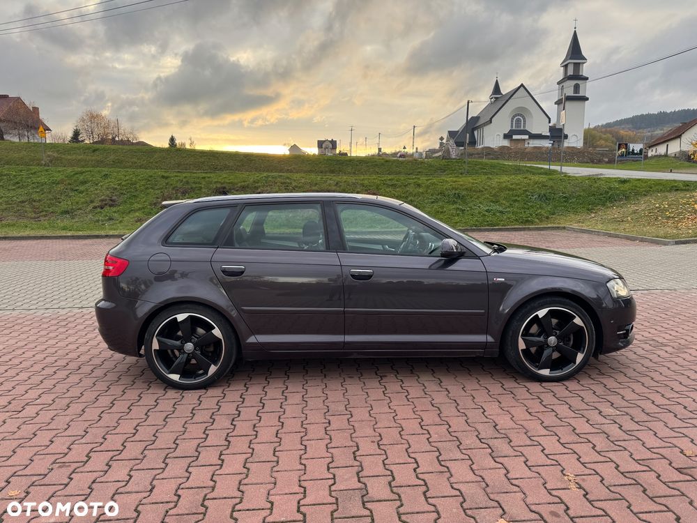 Audi A3 Sportback 2.0 TFSI quattro S tronic S line Sportpaket (plus) - 8