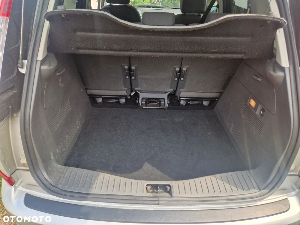 Ford C-MAX 2.0 TDCi DPF Style - 17