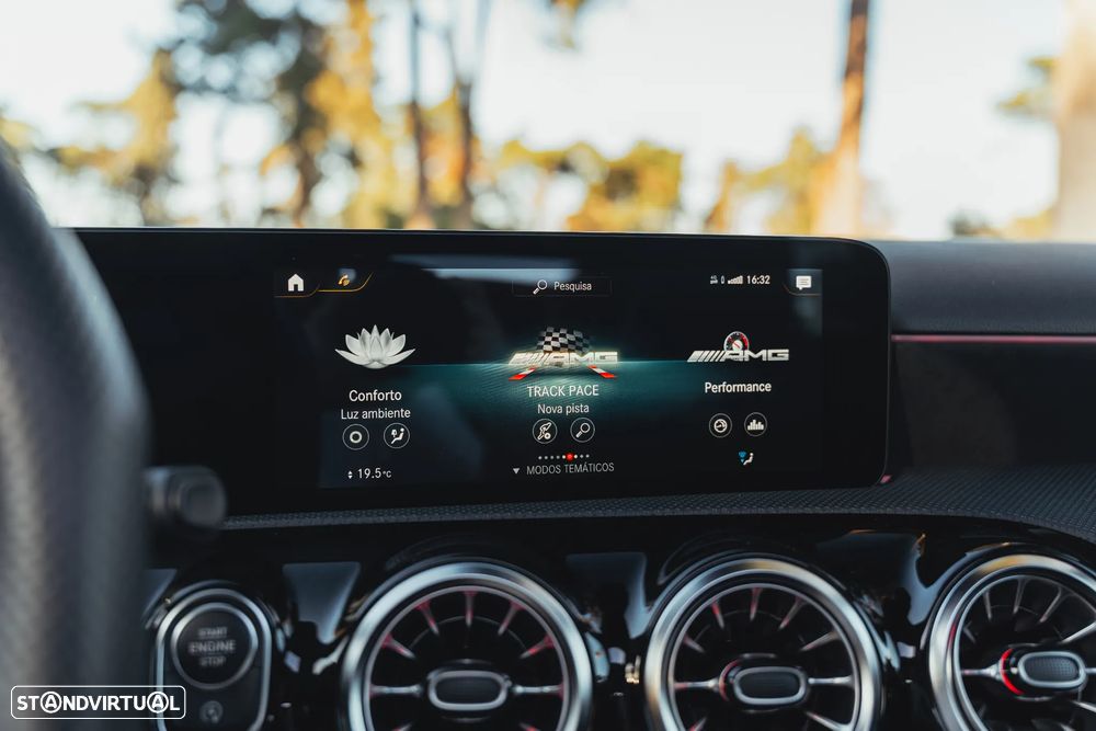 Mercedes-Benz A 45 AMG S 4Matic+ Speedshift DCT 8G - 36