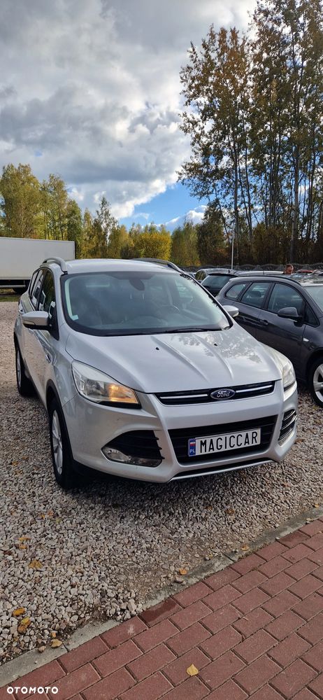 Ford Kuga 2.0 TDCi 2x4 Titanium
