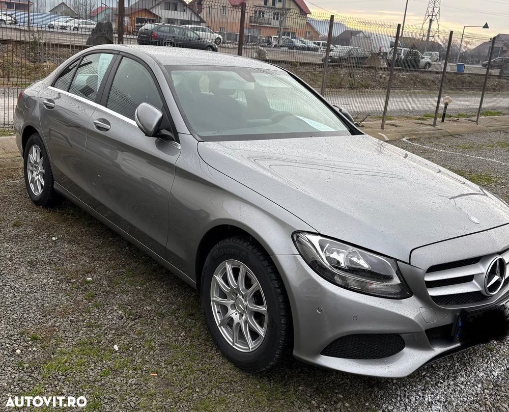 Mercedes-Benz C 180 7G-TRONIC - 1