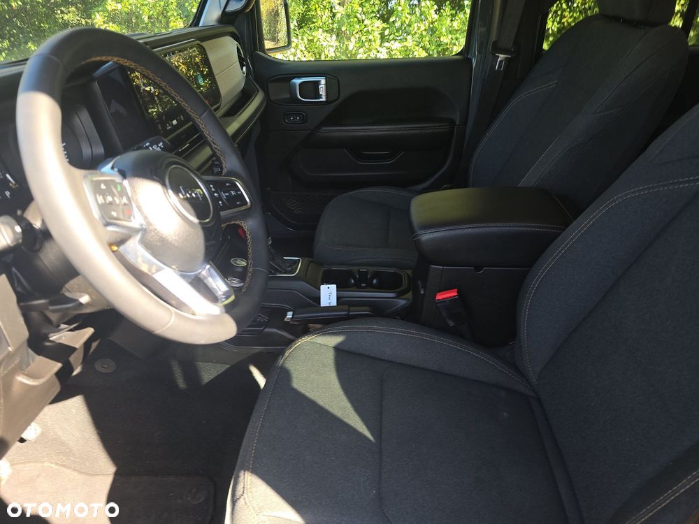 Jeep Wrangler Unlimited 2.0 Turbo PHEV 4xe Sahara - 11