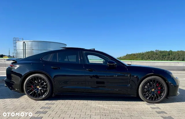 Porsche Panamera GTS GPF - 8