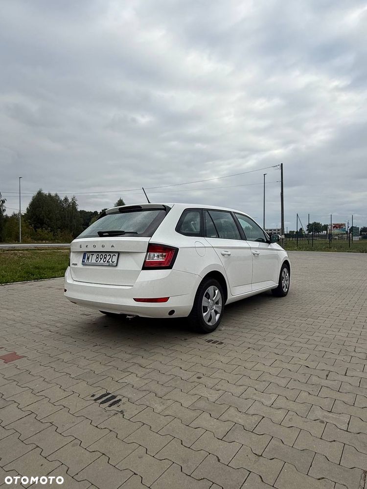 Skoda Fabia - 4