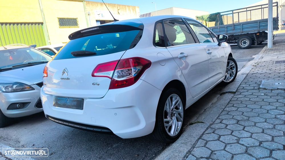 Citroën C4 1.6 e-HDi Exclusive J17 CMP6 - 11