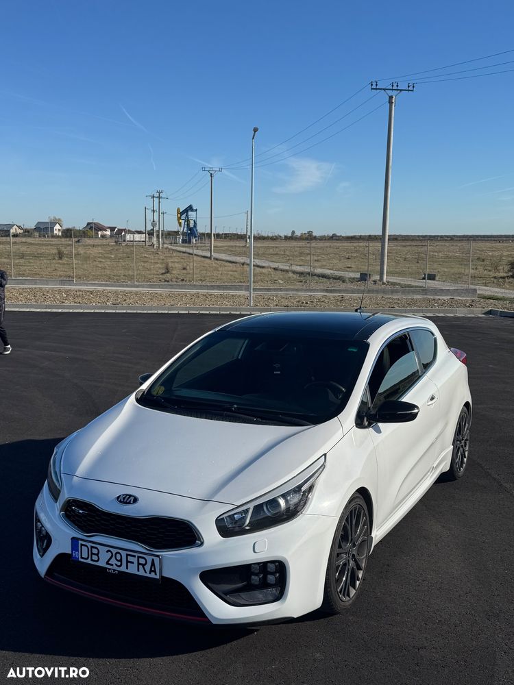 Kia Pro Ceed GT - 4