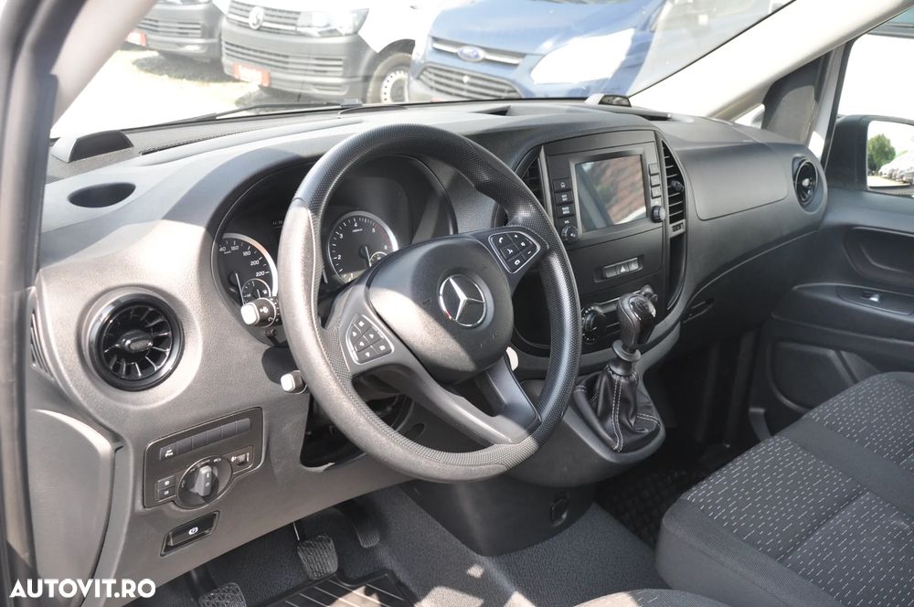 Mercedes-Benz Vito 114 Doka Extra-Lung 6 Locuri - 17