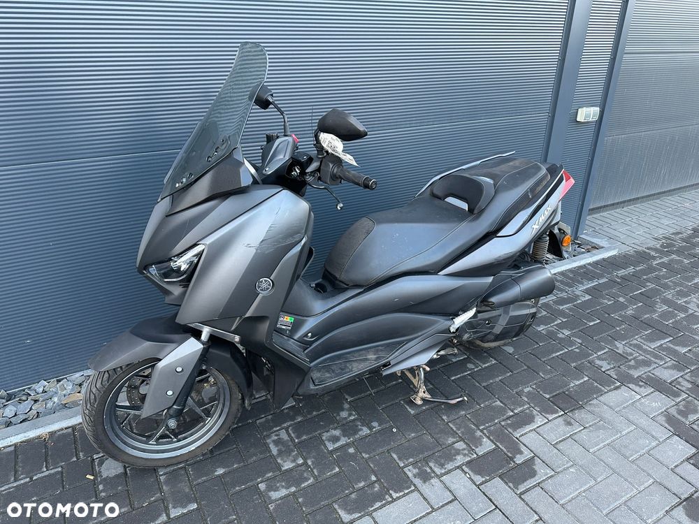 Yamaha X-max - 1