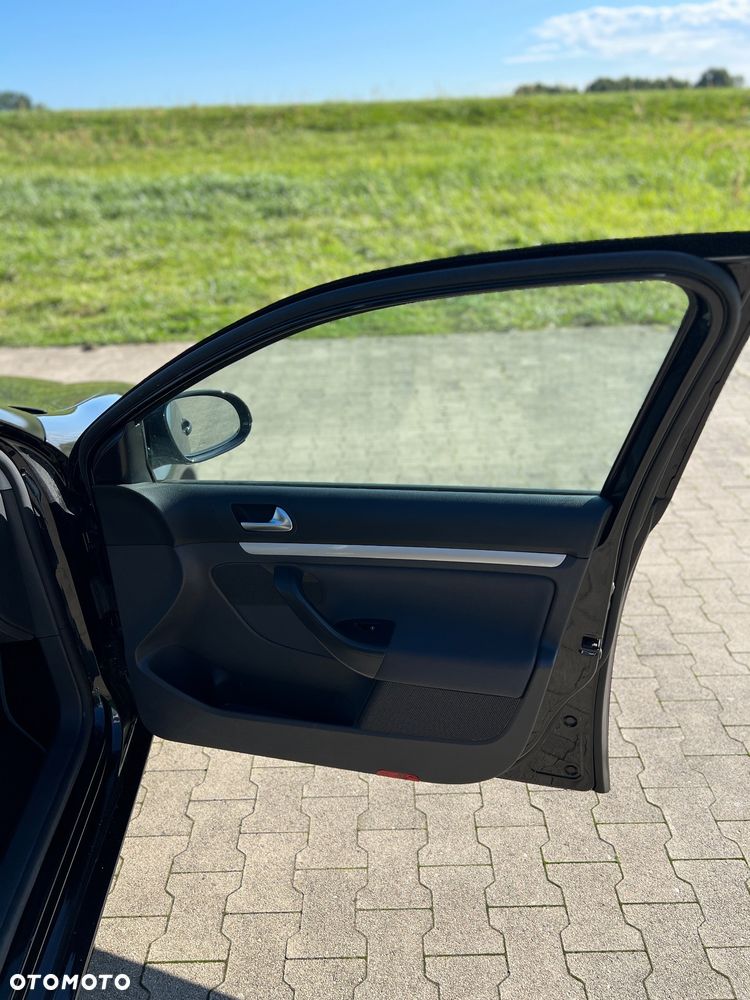 Volkswagen Jetta Diesel Comfortline - 16