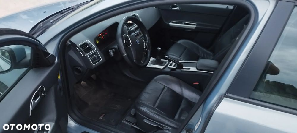 Volvo V50 2.0D - 14
