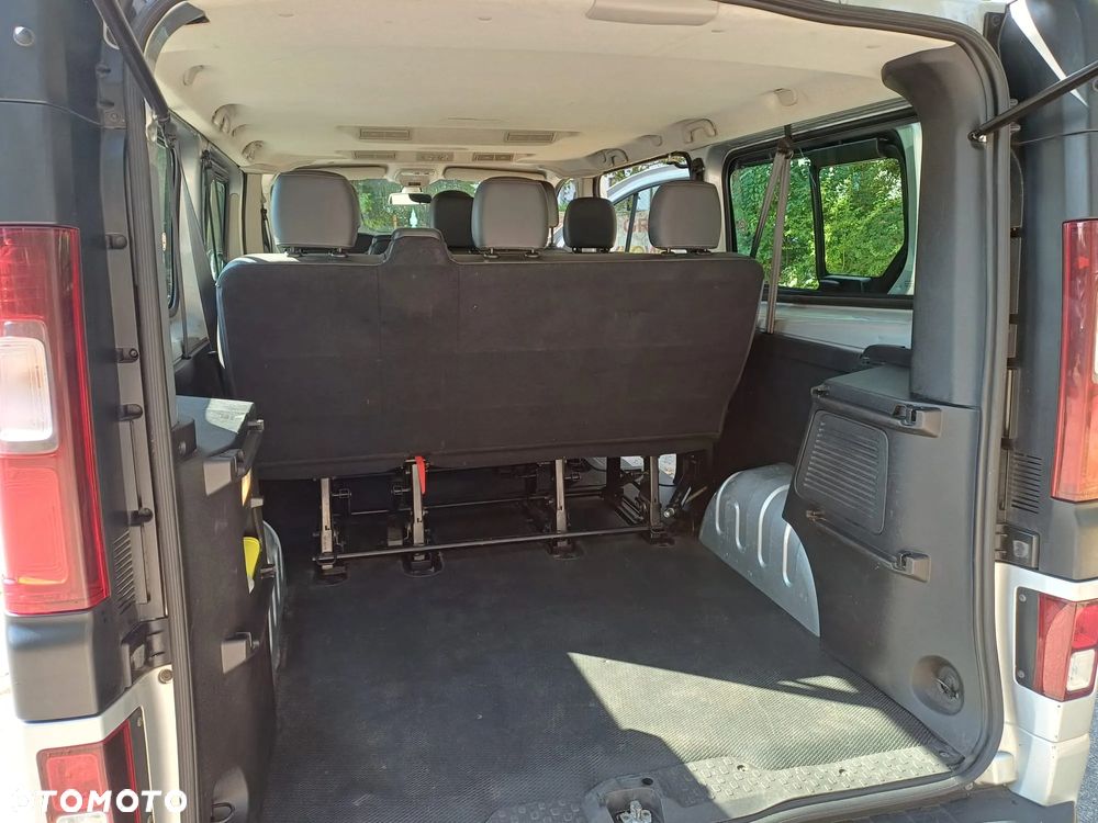 Opel Vivaro - 6