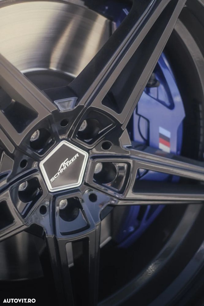 BMW M8 M850i xDrive AT - 25