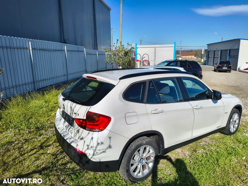 BMW X1 xDrive18d - 6