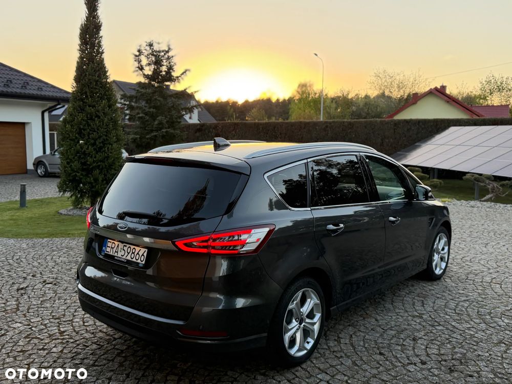 Ford S-Max 2.0 EcoBlue Titanium - 4