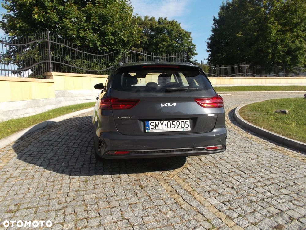 Kia Ceed 1.5 T-GDI M - 9