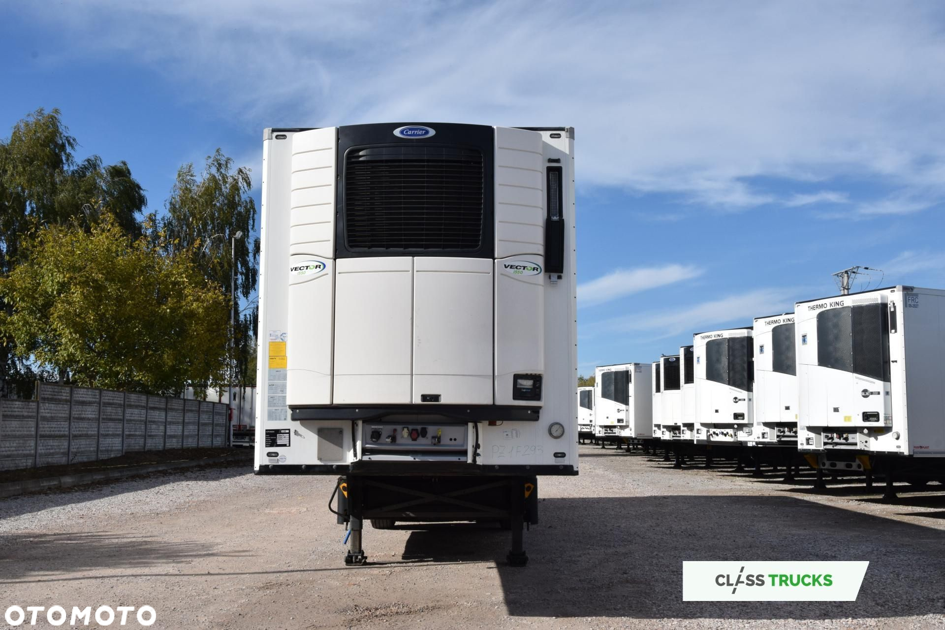 Schmitz Cargobull SKO FP 60 Carrier Vector 1550 - 2