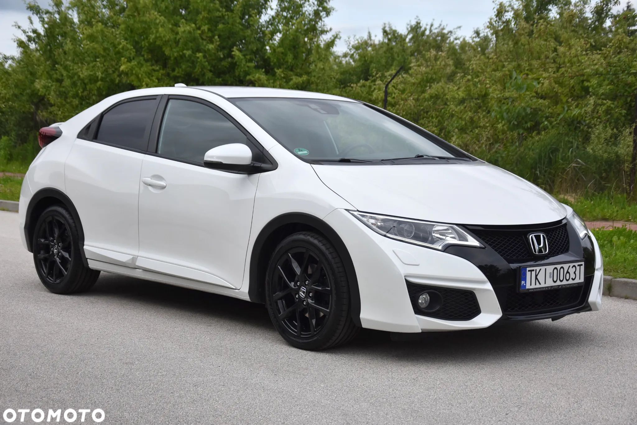 Honda Civic 1.8 i-VTEC Sport Black Edition - 1
