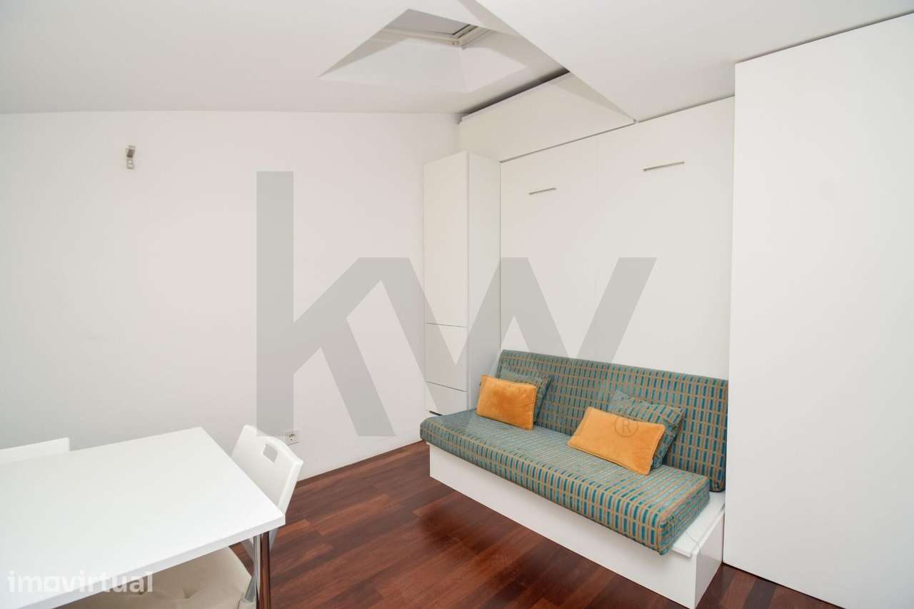 Apartamento T0 para arrendar em São Bento (Misericórdia) - mobilado e - Grande imagem: 2/18