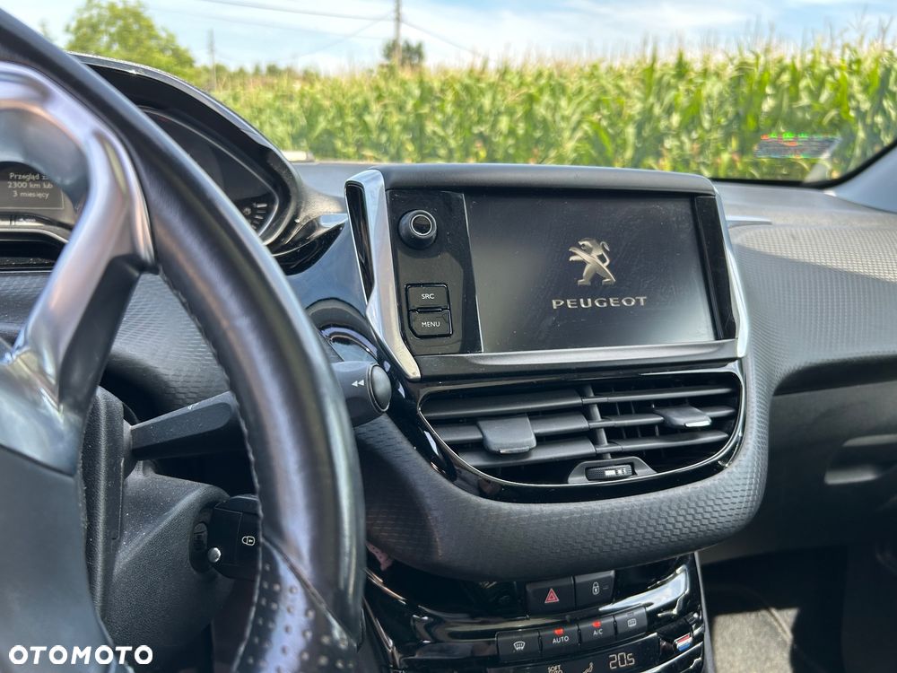 Peugeot 2008 1.2 Pure Tech Crossway S&S EAT6 - 6