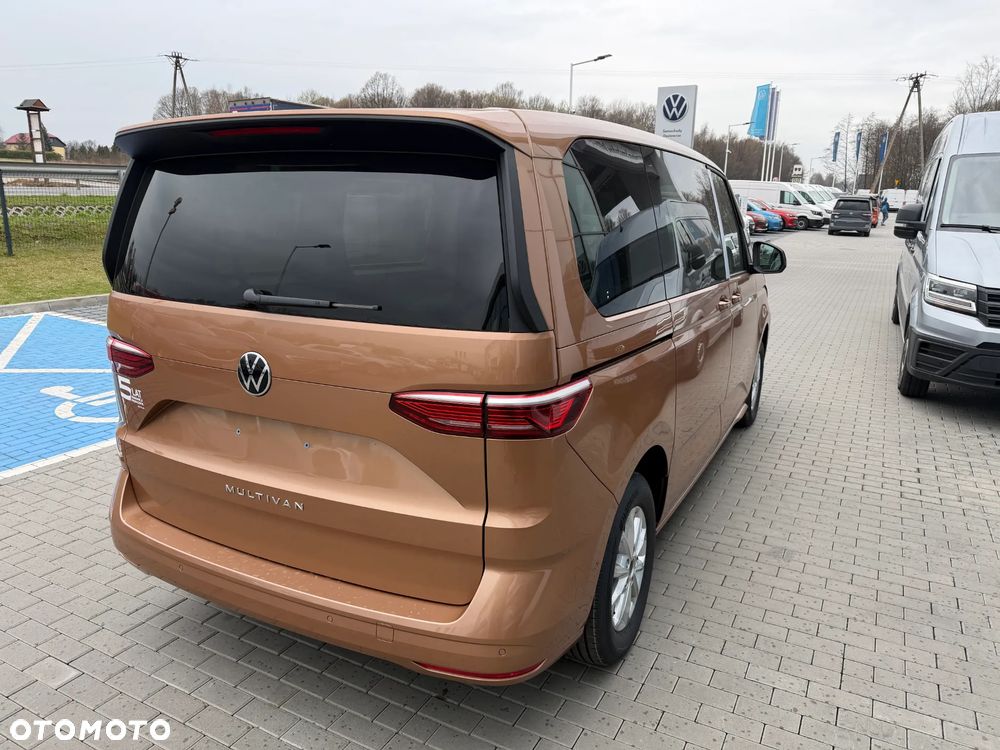 Volkswagen Multivan 2.0 TDI L1 Family DSG - 5