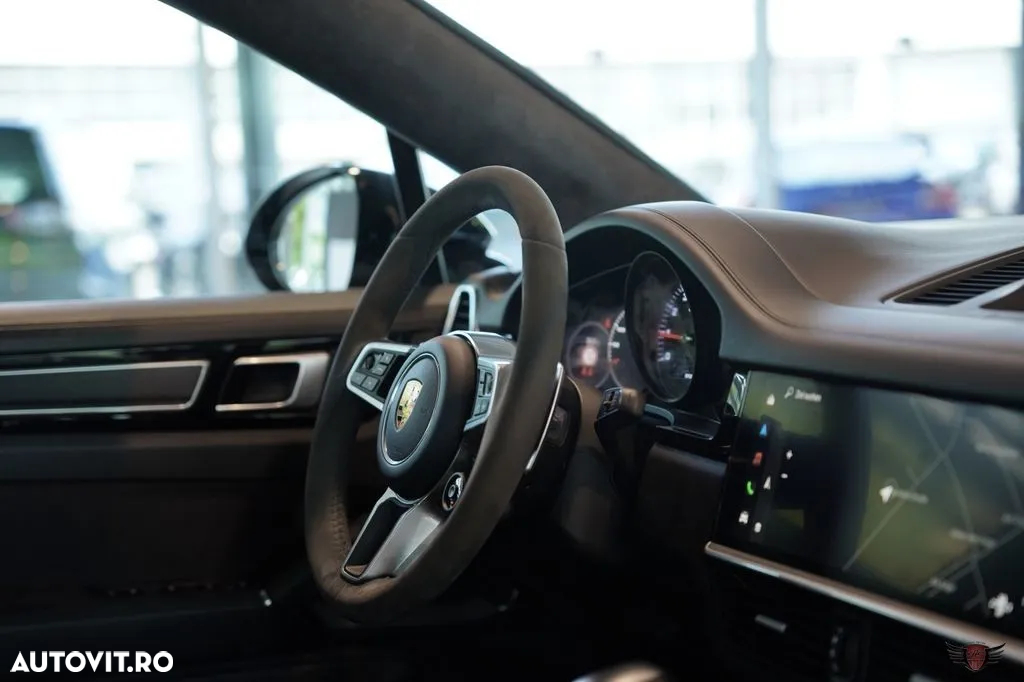 Porsche Cayenne Coupe GTS Tiptronic S - 19