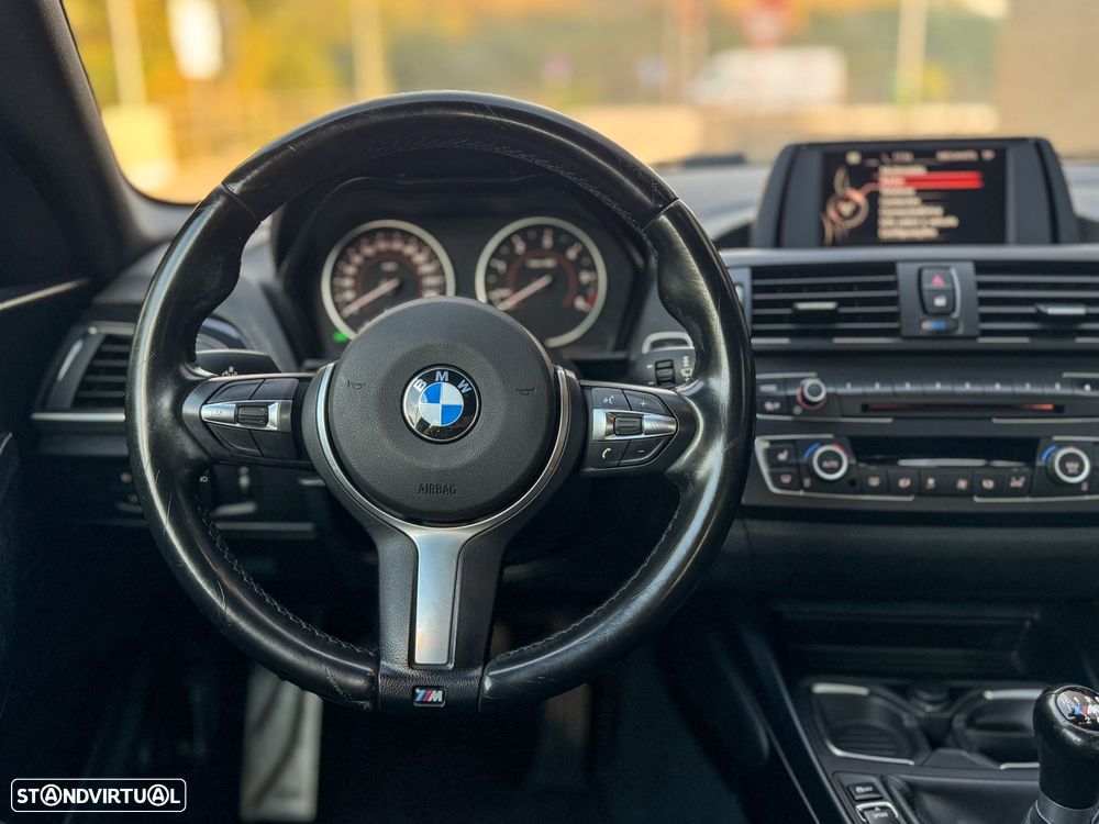 BMW 118 d Pack M - 6