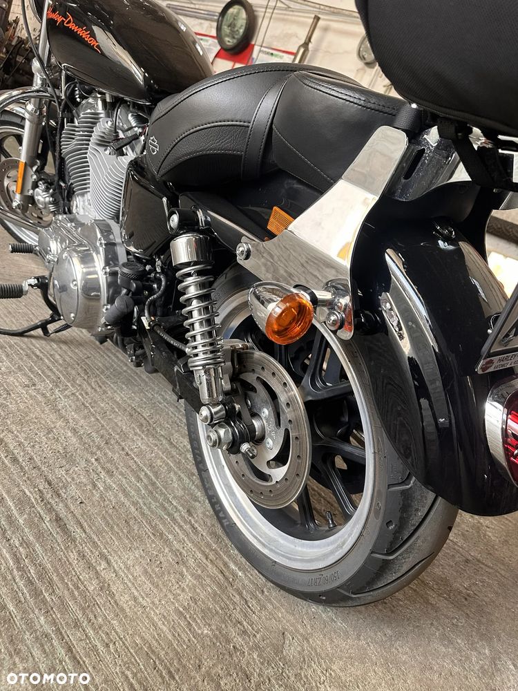 Harley-Davidson Sportster Low 883L - 11