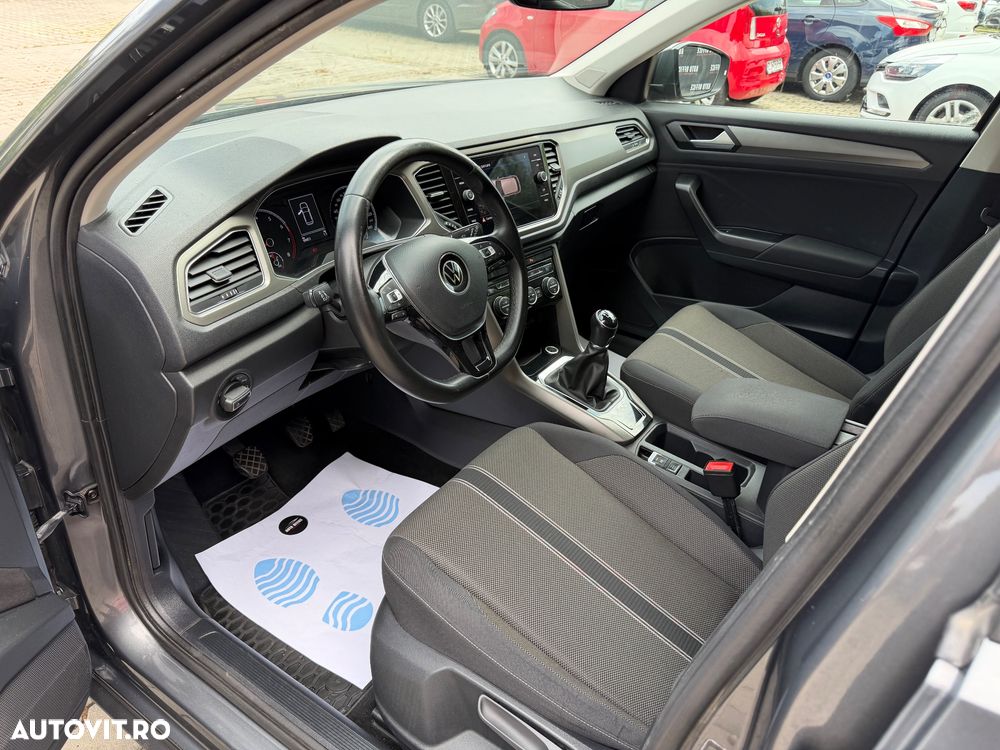 VOLKSWAGEN T-Roc 2022 — imagine 8