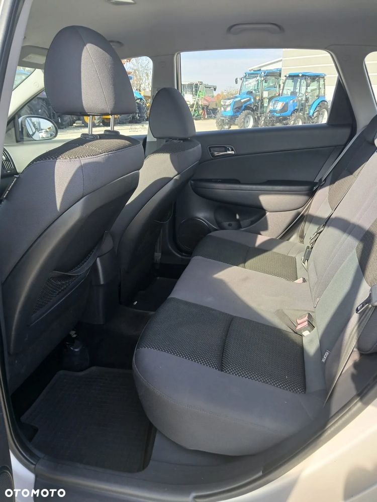 Hyundai i30 - 12