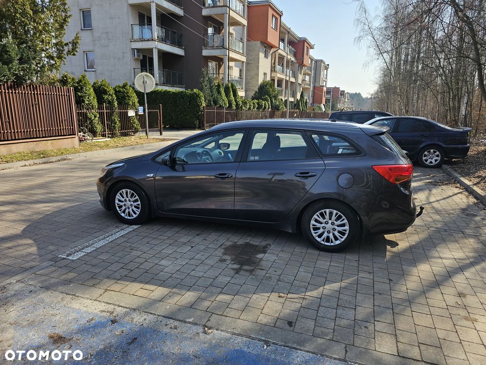 Kia Ceed 1.6 CRDi L - 7