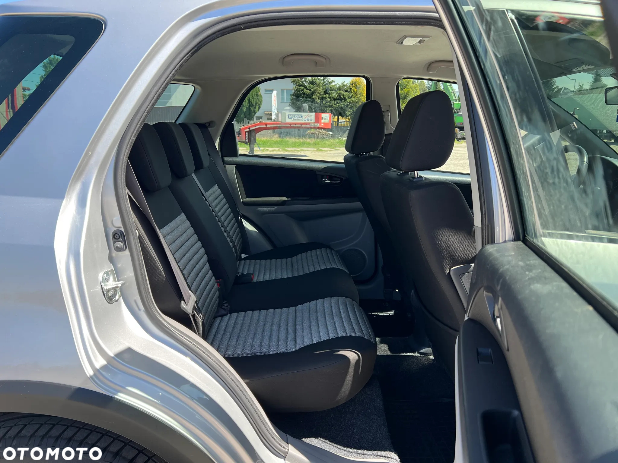 Suzuki SX4 1.6 Premium 4WD - 24