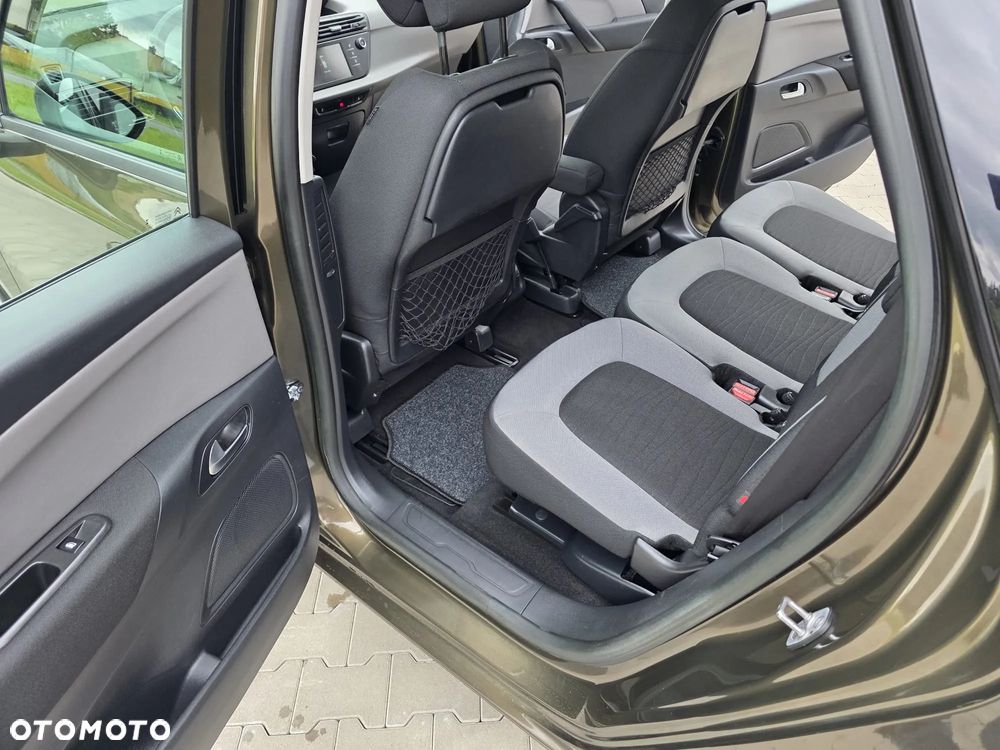 Citroën C4 Picasso - 22