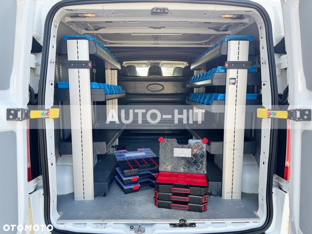 Ford Transit - 10